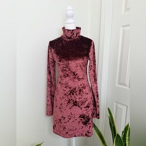 Kimchi Blue Velvet Mock Neck Mini Dress Burgundy Bodycon Size M